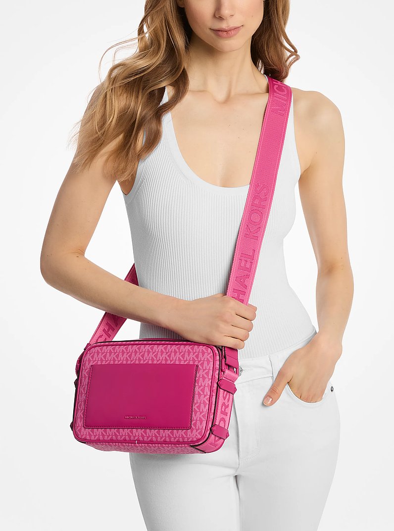 Bandolera Maeve grande con logotipo exclusivo in BAYA SILVESTRE | Michael Kors