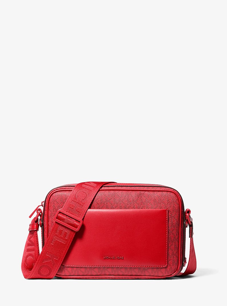 RED文字！マーカス・マーズ聖 Maeve Large Signature Logo Crossbody Bag in ROSEWOOD - Sale