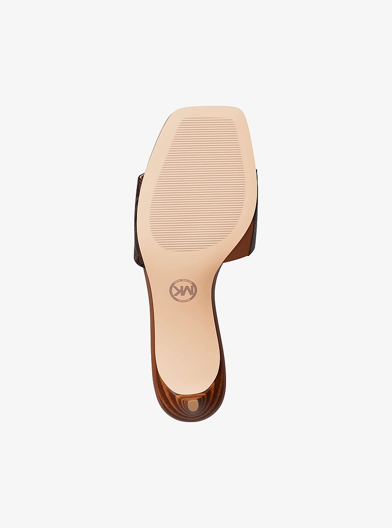 Sandale Natalie mit Signature-Logomuster und Kitten Heel in BRAUN | Michael Kors