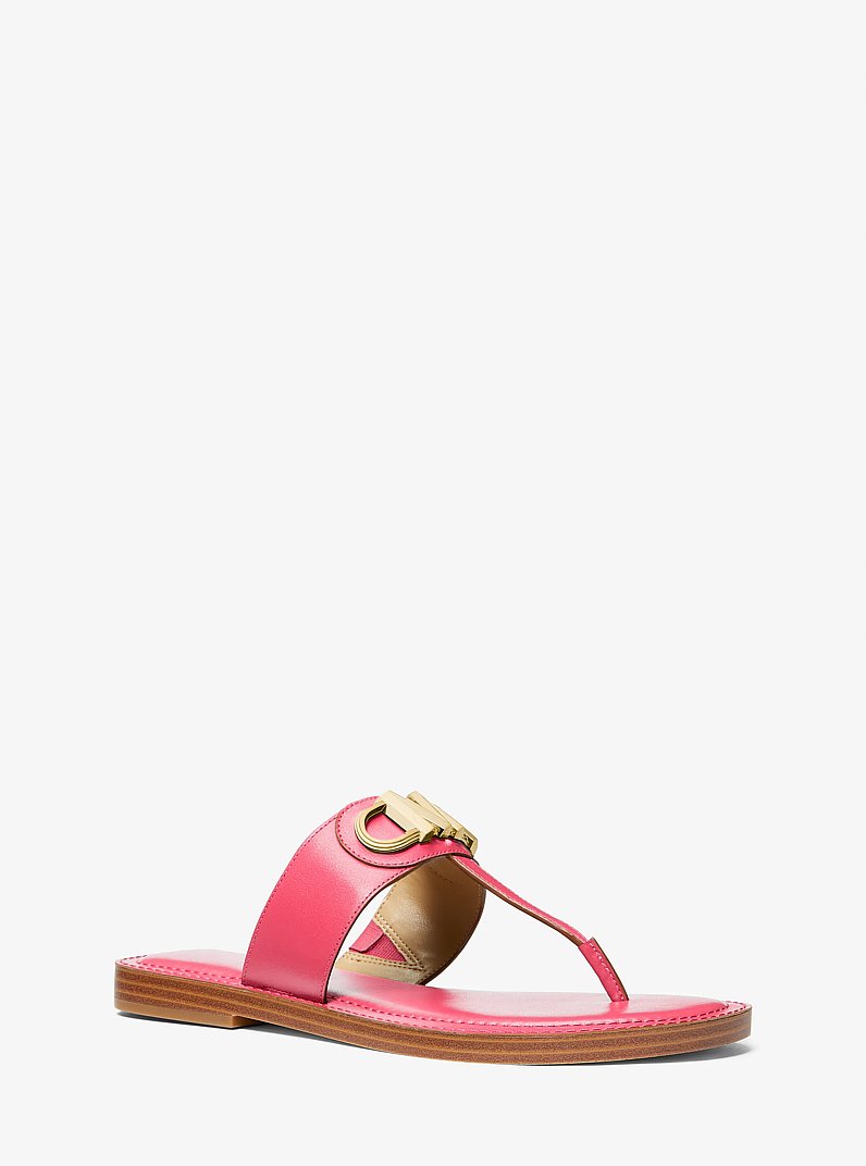 Sandalia Parker de piel con tira en forma de T in GERANIO | Michael Kors