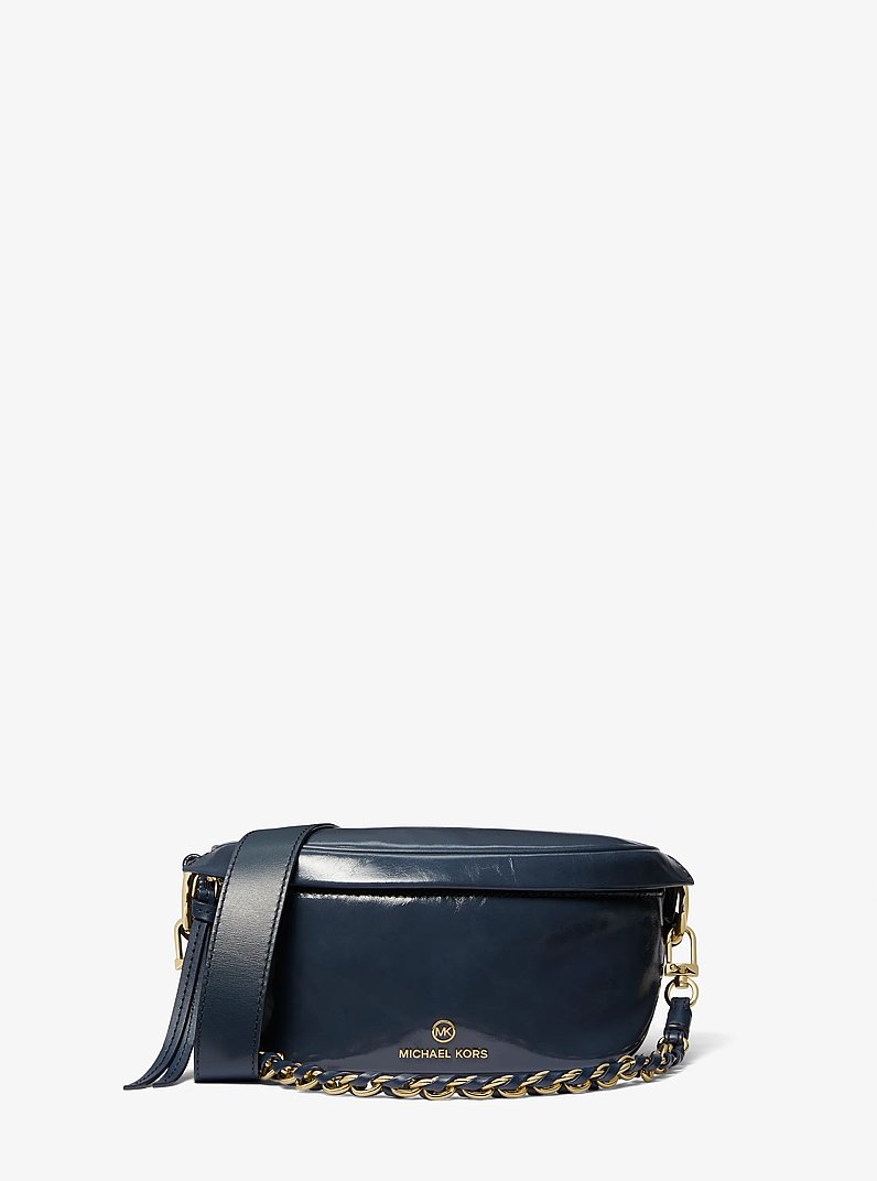 Tr&egrave;s petit sac &agrave; bretelle Slater en cuir verni