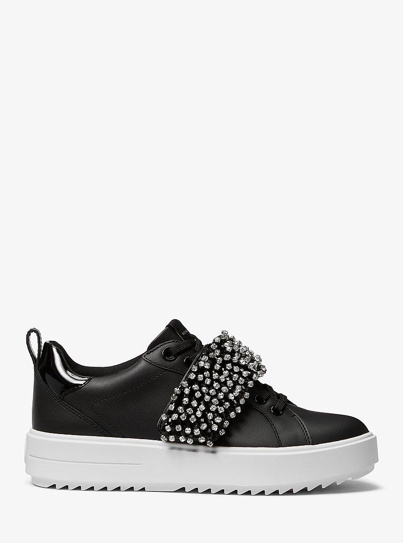 Zapatilla Emmett de piel con adornos