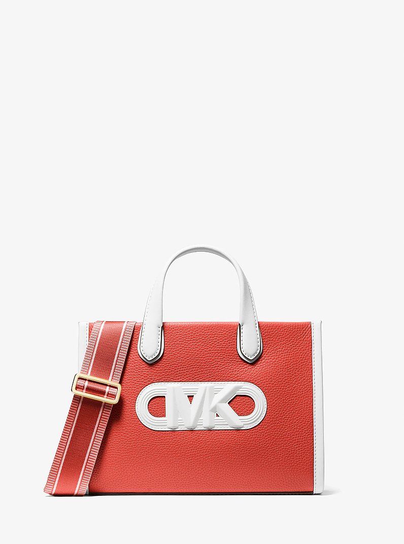 Gigi Small Embossed Pebbled Leather Messenger Bag in SPICED CORAL | Michael Kors