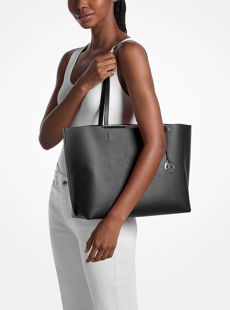 Evelyn Large Tote Bag in BLACK | Michael Kors