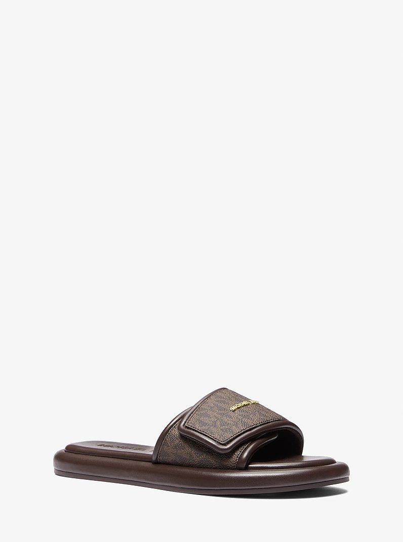 Pantolette Suki mit Signature-Logomuster in BRAUN | Michael Kors