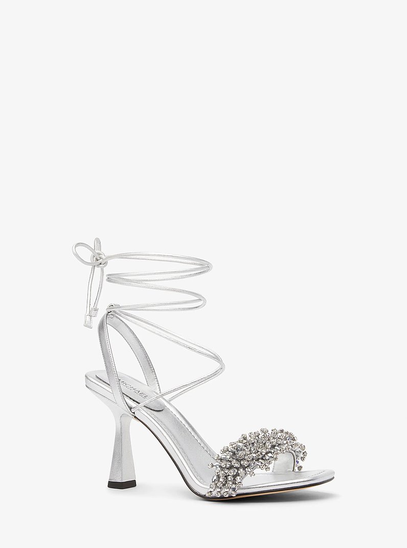 Sandale Lucia en cuir m&eacute;tallis&eacute; travaill&eacute; in ARGENT | Michael Kors