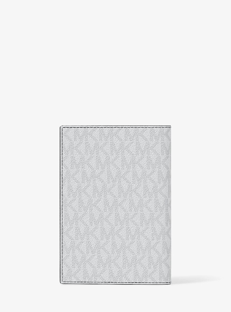 Logo Passport Wallet in BRIGHT WHT | Michael Kors