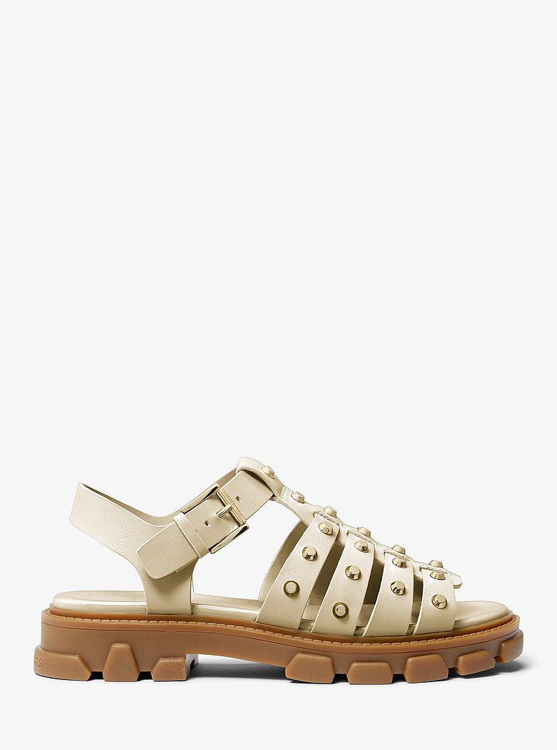 Sandalia Jagger de piel metalizada con tachuelas in CREMA | Michael Kors