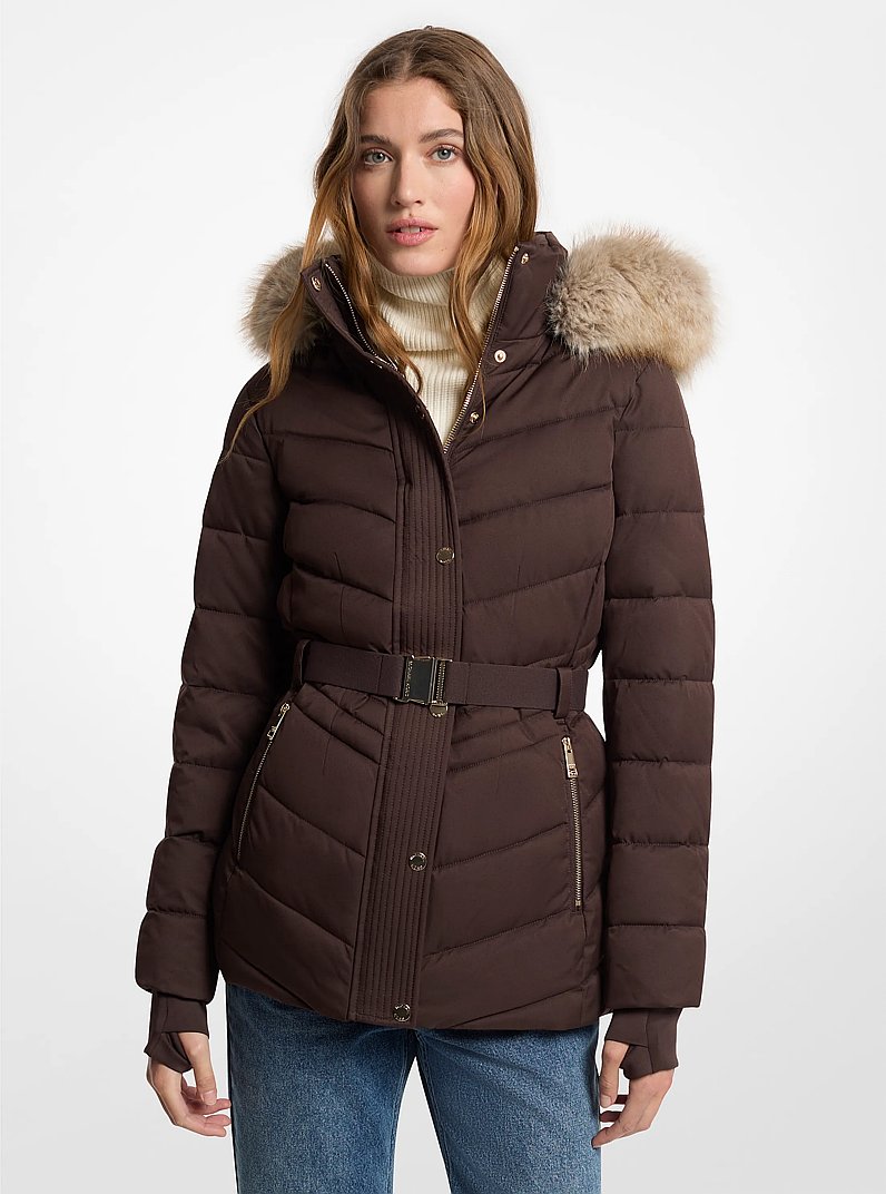 Veste matelass&eacute;e compacte &agrave; garniture en fausse fourrure in CHOCOLAT | Michael Kors