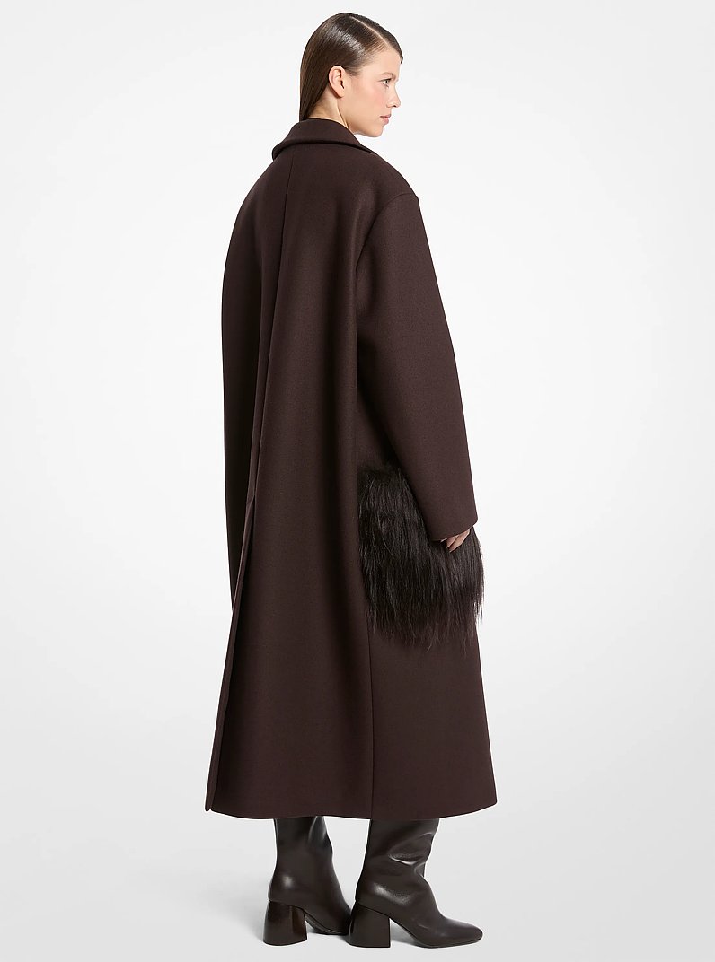 Abrigo de lana melton y piel de oveja de pelo largo in CHOCOLATE | Michael Kors