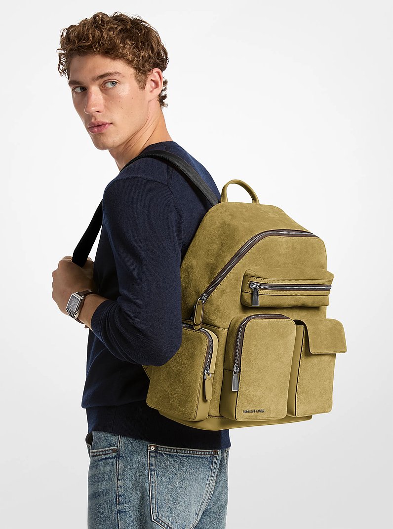Sac &agrave; dos cargo Dakota en daim in PISTACHE | Michael Kors