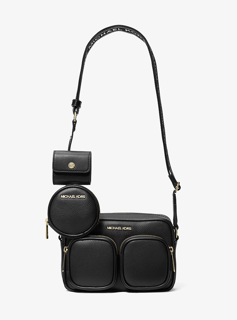 Jet Set Travel Medium Leather Messenger Bag in BLACK | Michael Kors