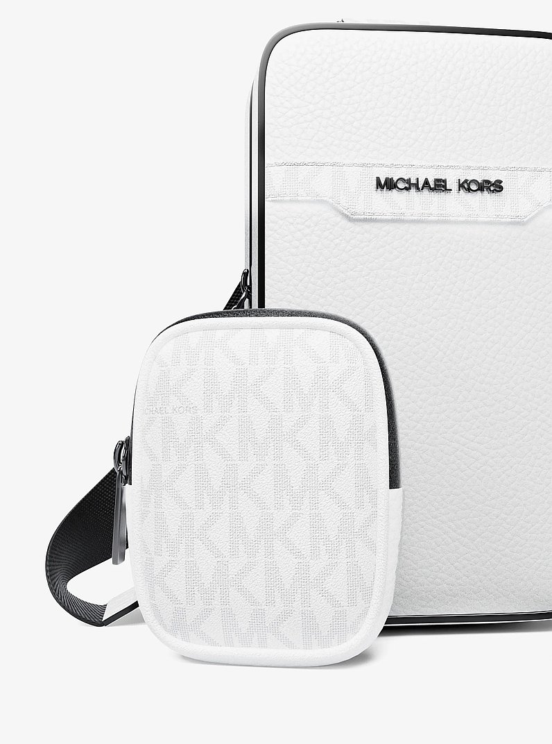 Sac &agrave; une bretelle avec pochette Cooper de taille moyenne en cuir grain&eacute; et &agrave; logo Signature in BLANC &Eacute;CLATANT | Michael Kors