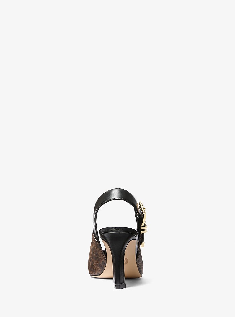 Zapato de sal&oacute;n Darrington con tal&oacute;n abierto y monograma Empire in MARR&Oacute;N/NEGRO | Michael Kors