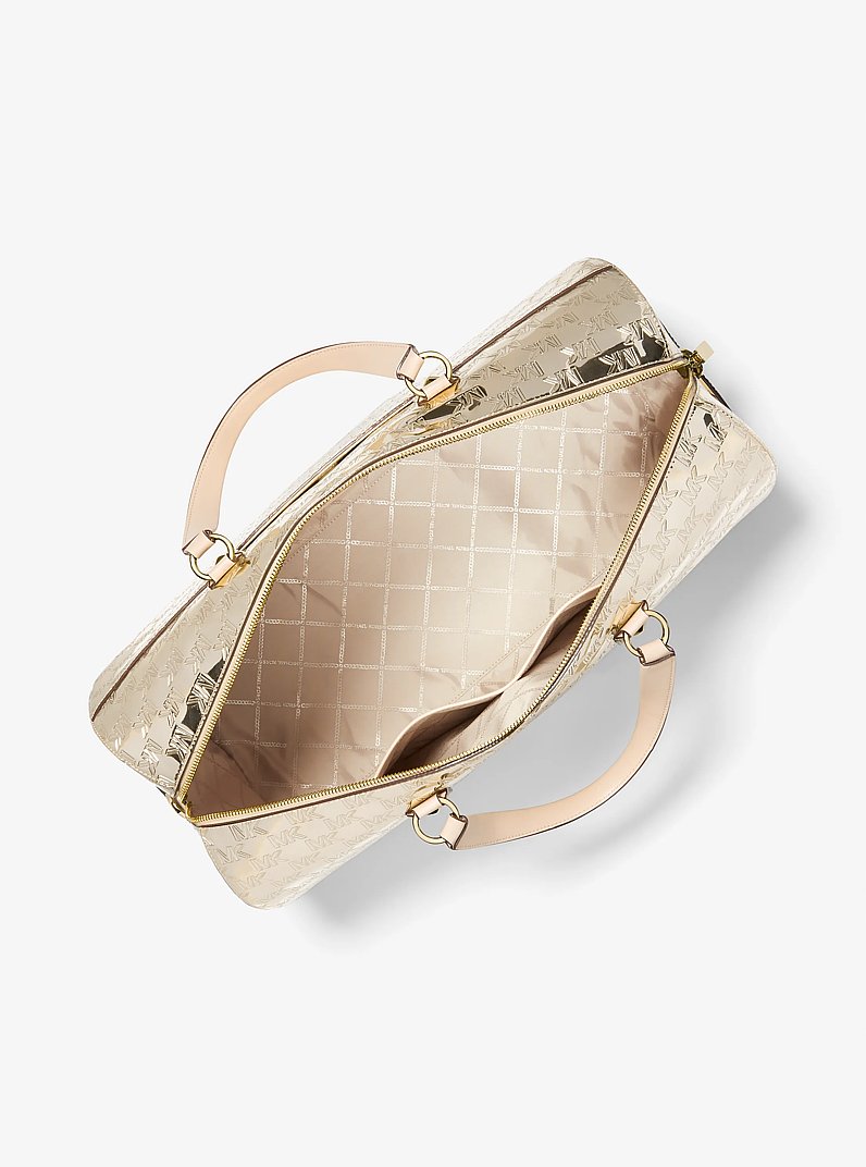 Tr&egrave;s grand sac de week-end Grayson verni &agrave; logo en relief in DOR&Eacute; P&Acirc;LE | Michael Kors