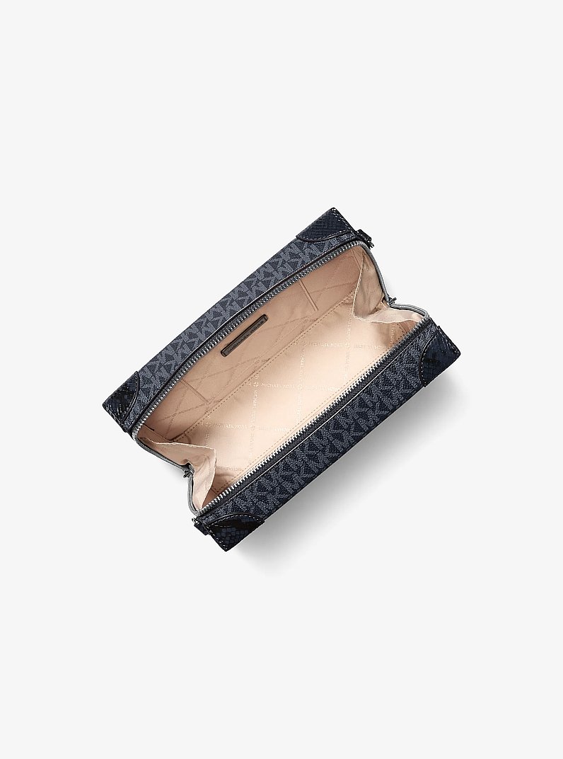 Petit sac &agrave; bandouli&egrave;re Jeanie gaufr&eacute; &agrave; motif de serpent et &agrave; logo Signature in BLEU MARINE | Michael Kors