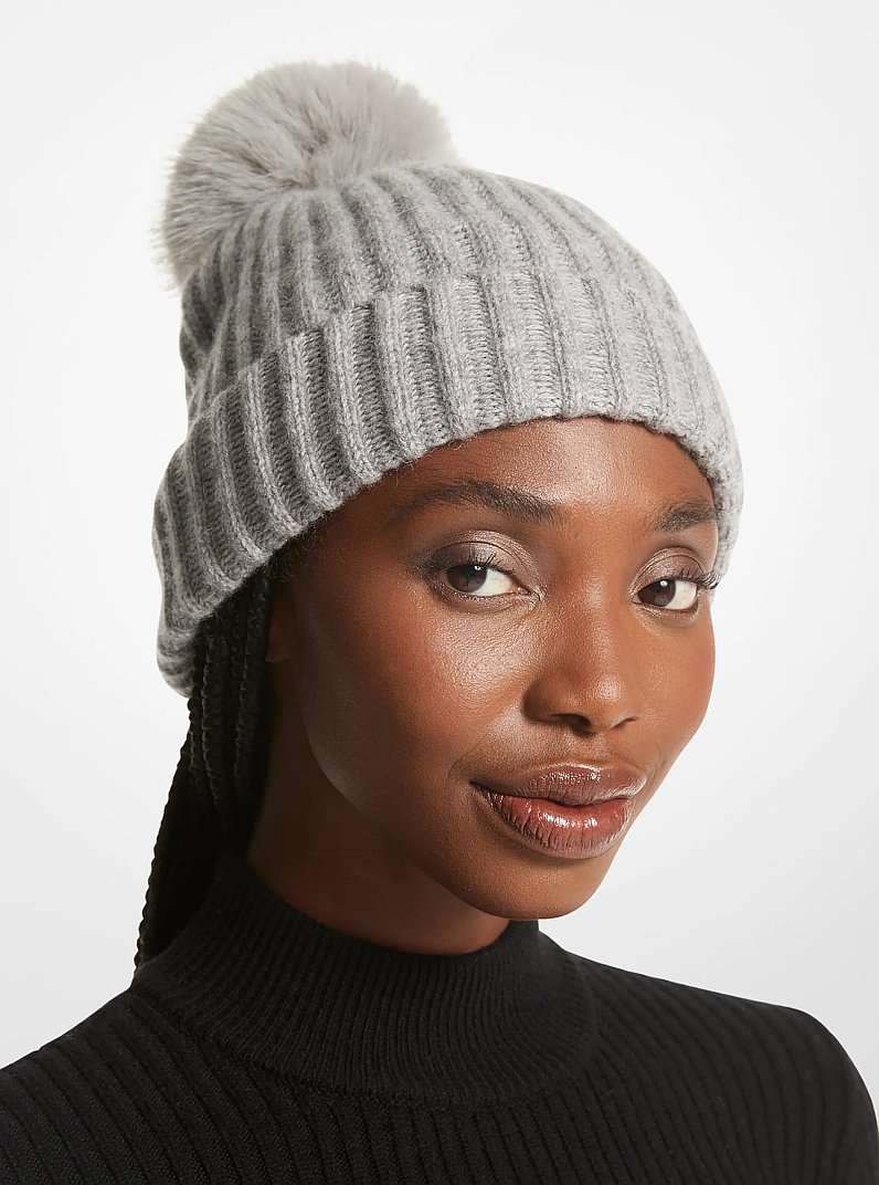 Ribbed Cashmere Beanie Hat in PEARL GREY | Michael Kors