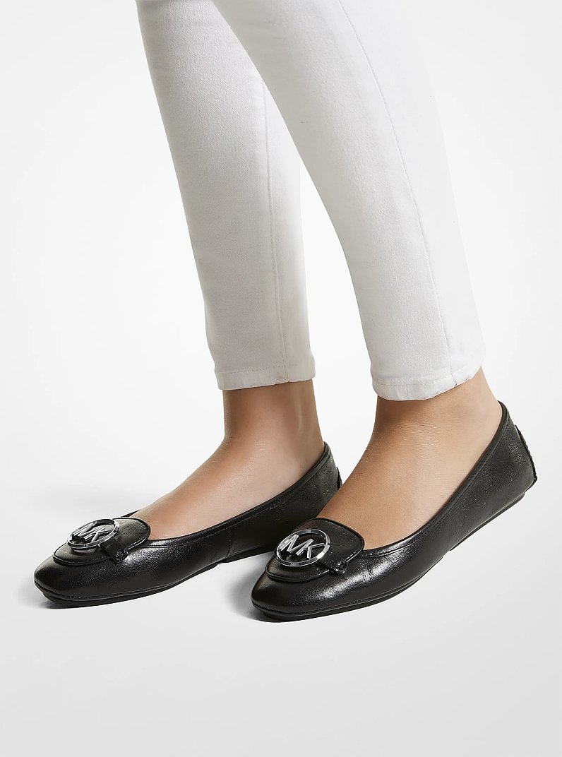 Lillie Leather Moccasin in BLACK | Michael Kors