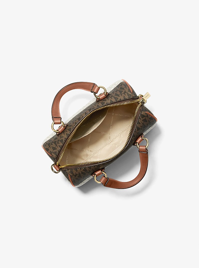 Bandolera Grayson peque&ntilde;a de viaje a rayas con logotipo exclusivo in VAINILLA/LUGGAGE | Michael Kors