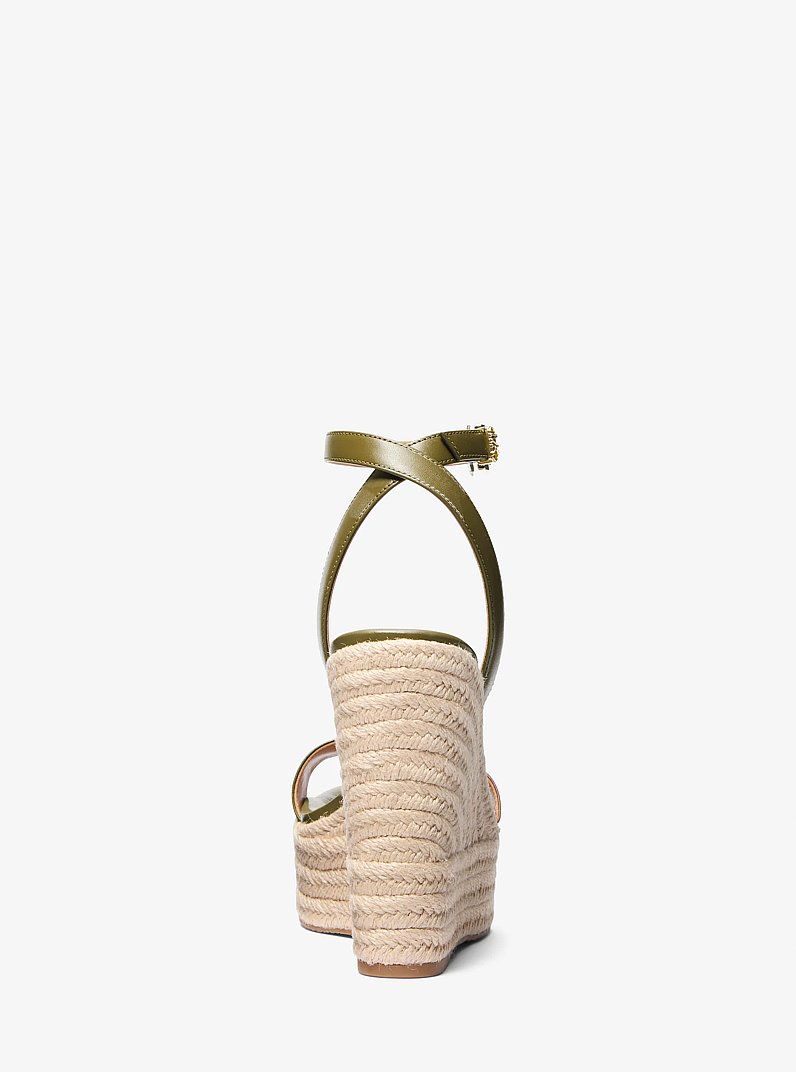 Sandale compens&eacute;e Leighton en cuir in VERT SAFARI | Michael Kors