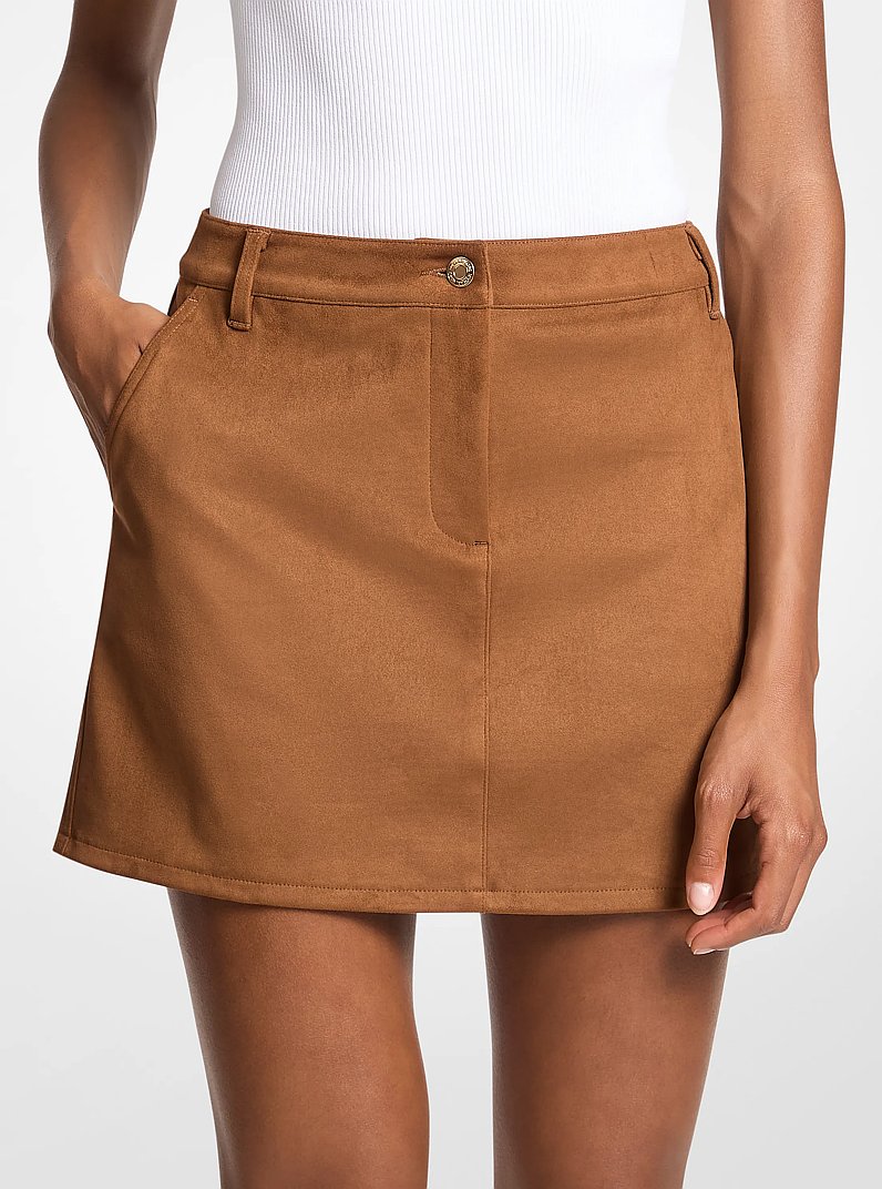 Minifalda de microgamuza de poli&eacute;ster in LUGGAGE | Michael Kors