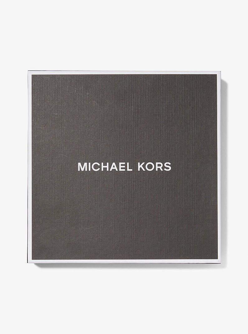 Pebbled Leather Passport Case and Luggage Tag Gift Set in BLACK | Michael Kors
