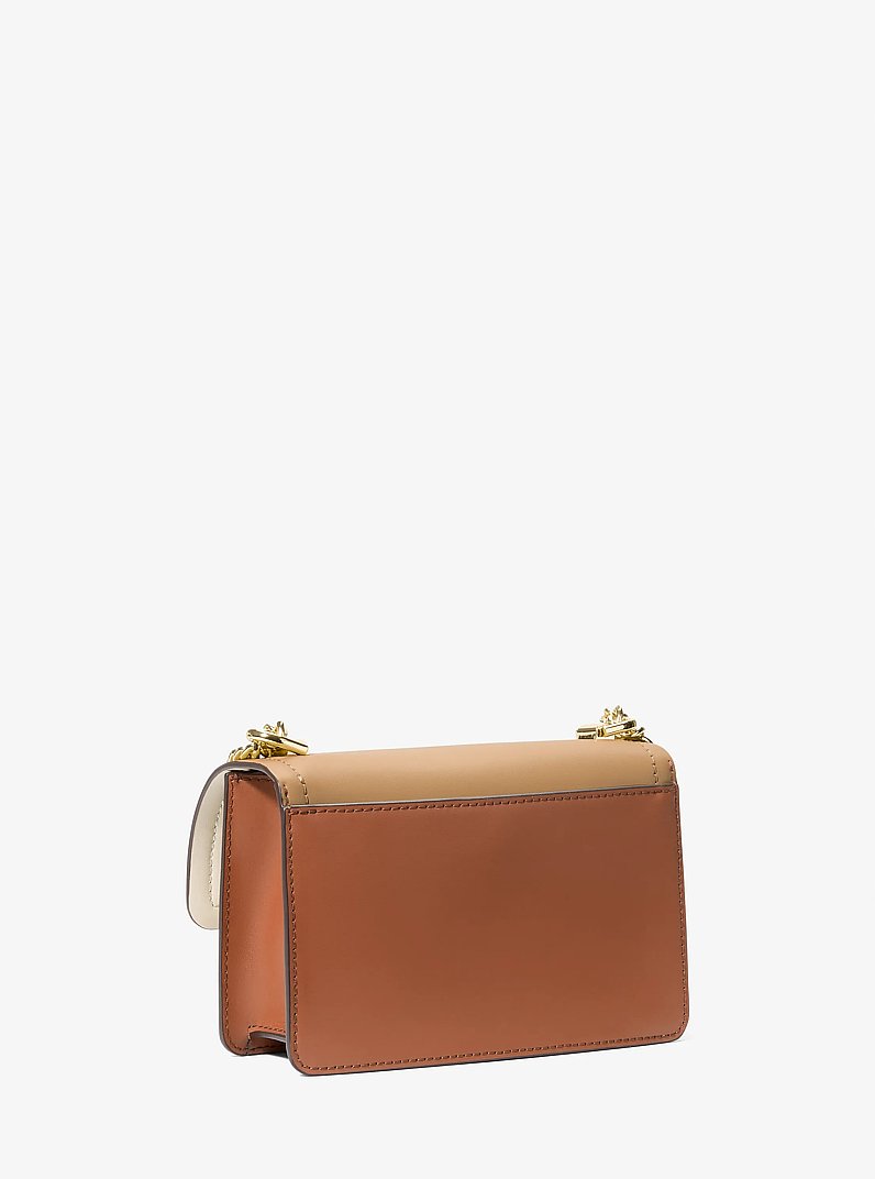 Tr&egrave;s petit sac &agrave; bandouli&egrave;re Heather en cuir &agrave; couleurs contrast&eacute;es in CAMEL COMBO | Michael Kors