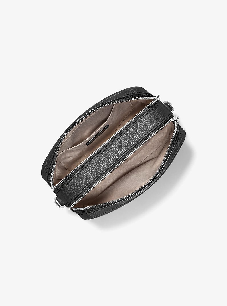 Kameratasche Bryant Medium aus gekrispeltem Leder in SCHWARZ | Michael Kors