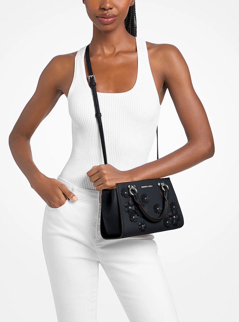 Petite sacoche Marilyn &agrave; ornements floraux in BLEU MARINE | Michael Kors