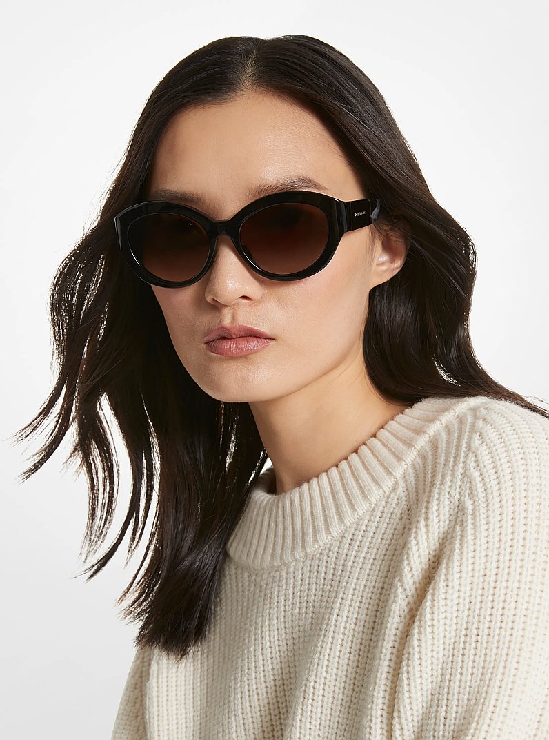 &Oacute;culos de sol Brussels in PRETO | Michael Kors