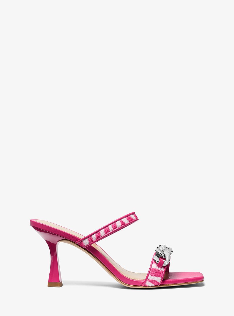 Sandalia Amali con adornos de pelo de becerro con estampado in PITAYA | Michael Kors