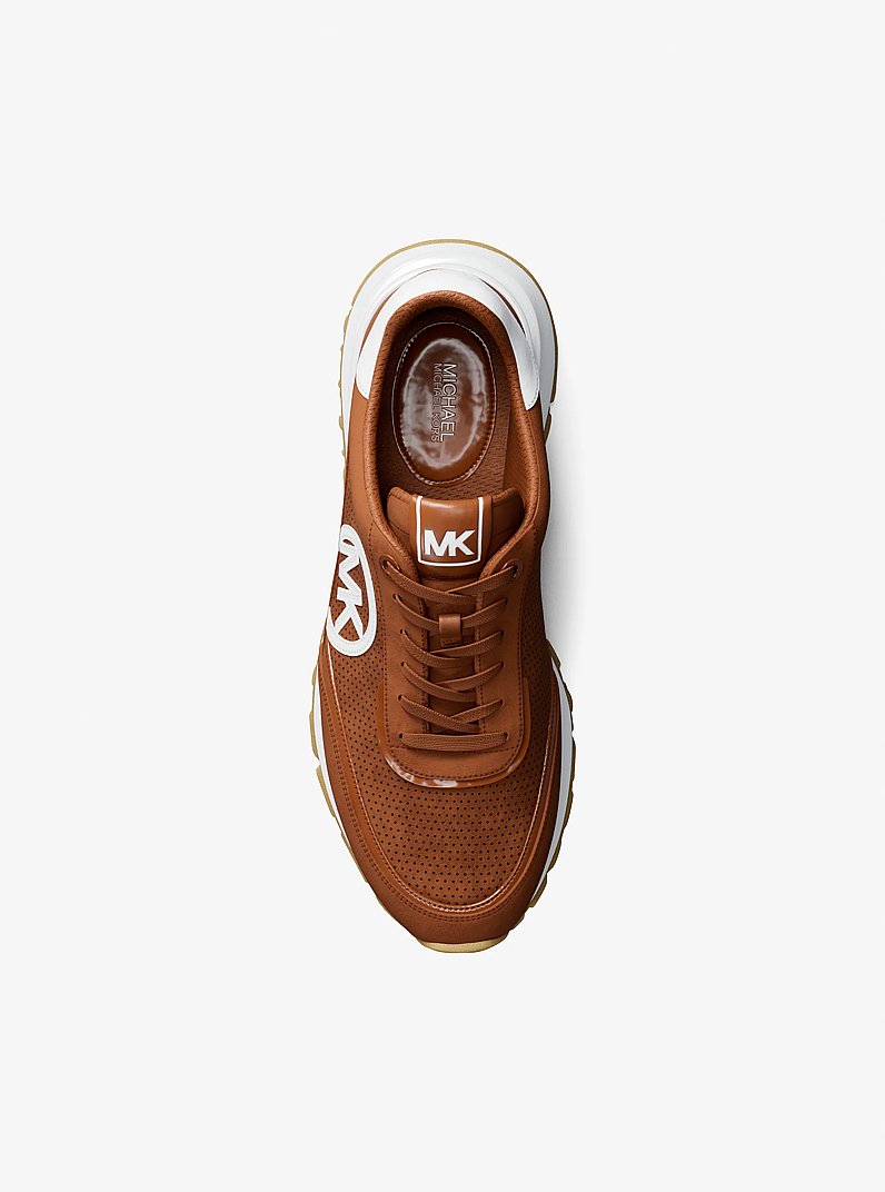 Sneaker Nova in pelle scamosciata traforata in CUOIO | Michael Kors