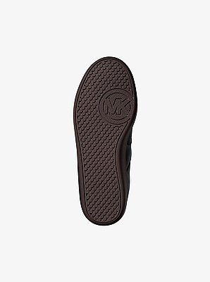 Zapato deportivo Benny con adornos