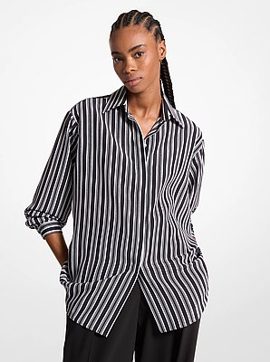 Camisa boyfriend em crepe de China de seda &agrave;s riscas