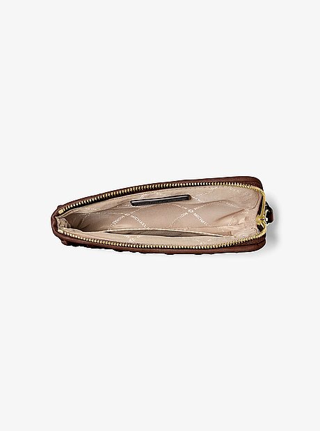 Bolso de pulsera Jet Set Travel peque&ntilde;o con matelass&eacute;