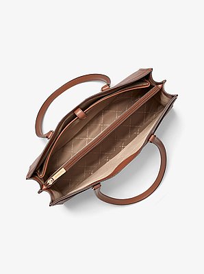 Bolso tote Jet Set Travel de bolsillo grande de piel saffiano