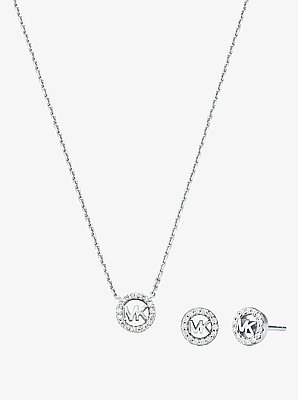 Set orecchini e collana Fulton con ciondolo con logo in argento sterling placcato in metallo prezioso con pav&eacute;