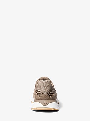 Dax Mixed-Media Trainer