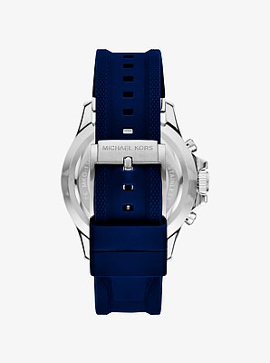 Reloj Everest oversize en tono plateado con correa de silicona
