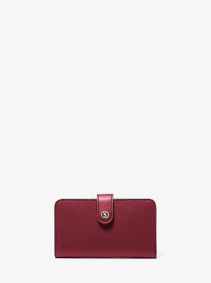Jet Set Travel Medium Pebbled Leather Wallet