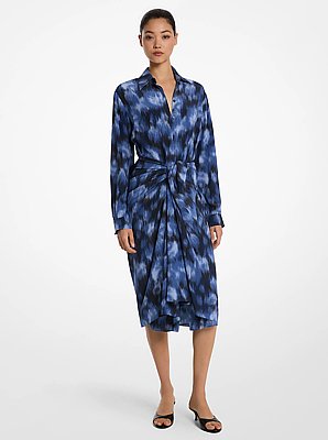 Vestido camisero de crep&eacute; de chin&eacute; de seda con motivo floral
