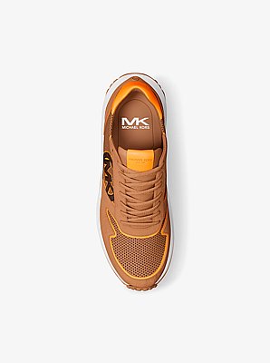 Dax Mixed-Media Trainer