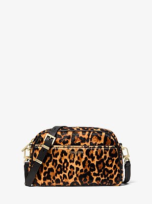 Petit sac &agrave; bandouli&egrave;re pour cam&eacute;ra Jet Set en poils de veau &agrave; imprim&eacute; l&eacute;opard