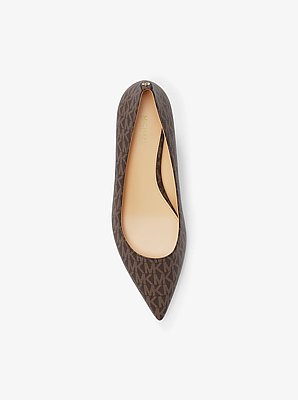 Alina Flex Signature Logo Kitten Heel Pump