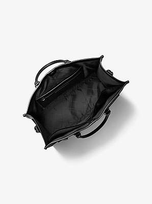 Jet Set Logo Embossed Leather Tote Bag