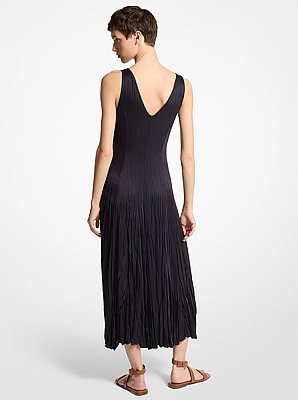 Vestido de sat&eacute;n charmeuse arrugado