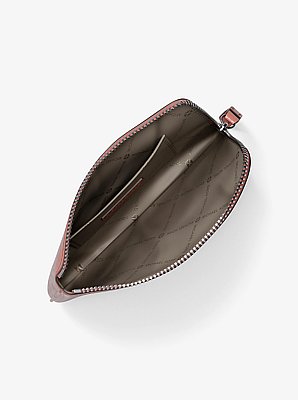 Petite pochette-bracelet Jet Set travel m&eacute;tallis&eacute;e et craquel&eacute;e