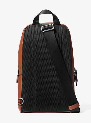 Mochila bandolera Cooper de cuero granulado