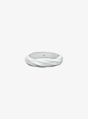 Bague torsad&eacute;e