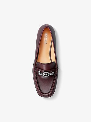 Mocas&iacute;n Kacey